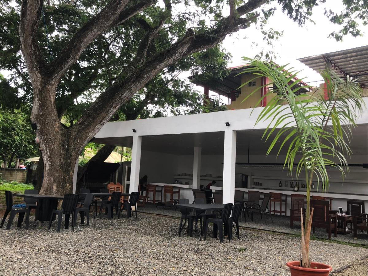 Alesseo Hostel Tiniguiban Exterior foto